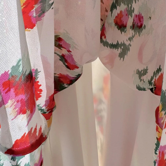 Joie 100% Silk spaghetti strap, halter neckline short dress size small. Flirty. - Picture 11 of 13